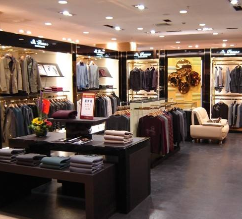 男装加盟品牌免费铺货实体店都有哪些?以下推出几个不错的品牌