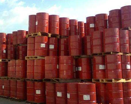 标准石油公司后继者之一的纽约标准石油改名为美孚石油 (mobil),1999