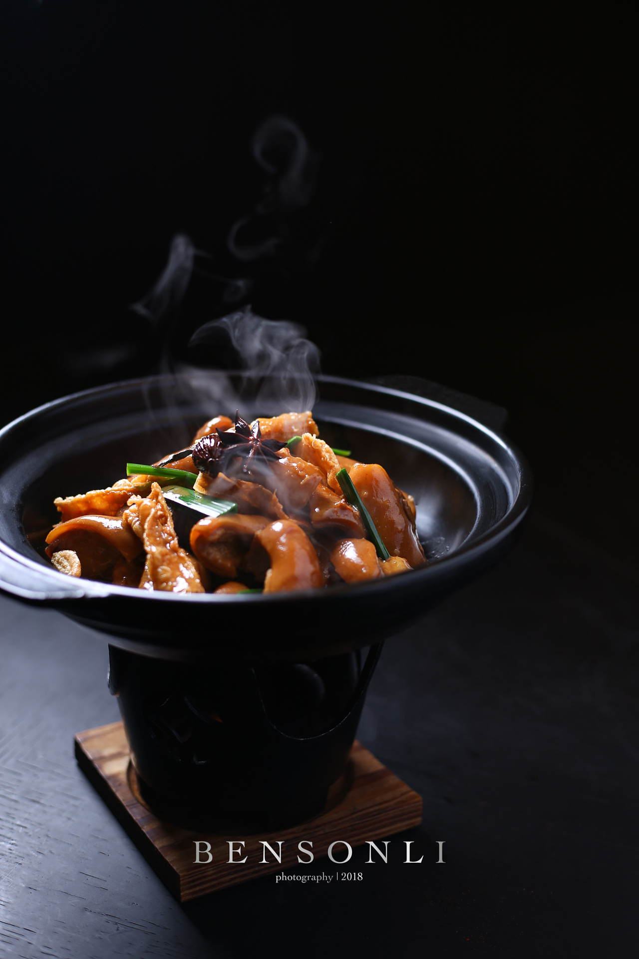 预算成本总投资25.66万起,加盟费2.84万元起